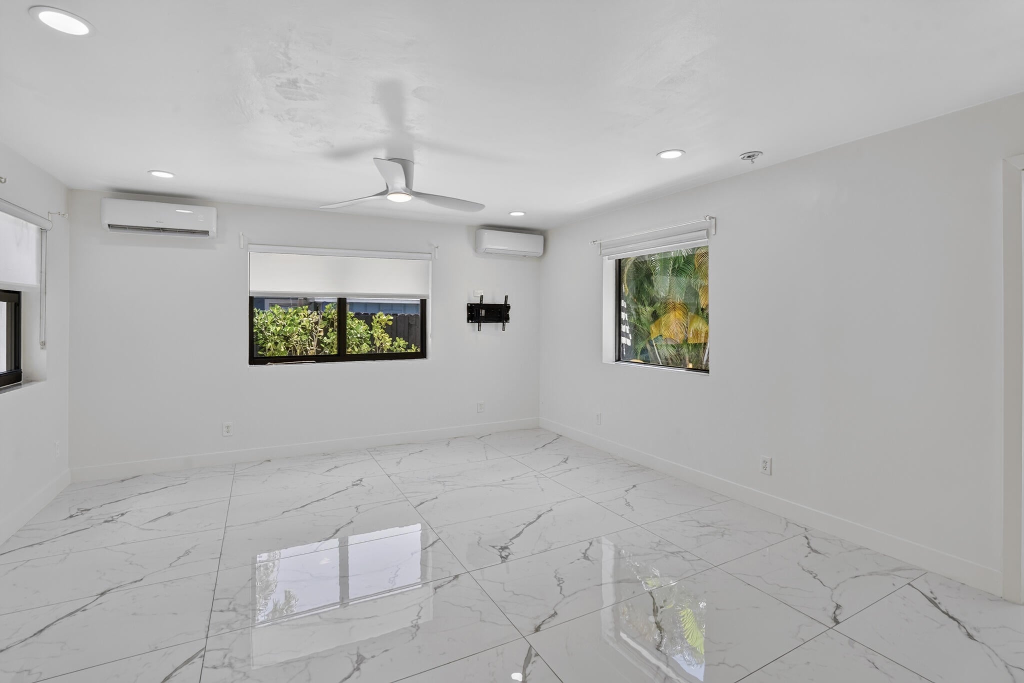 26 NE 3rd Street Apt. 2