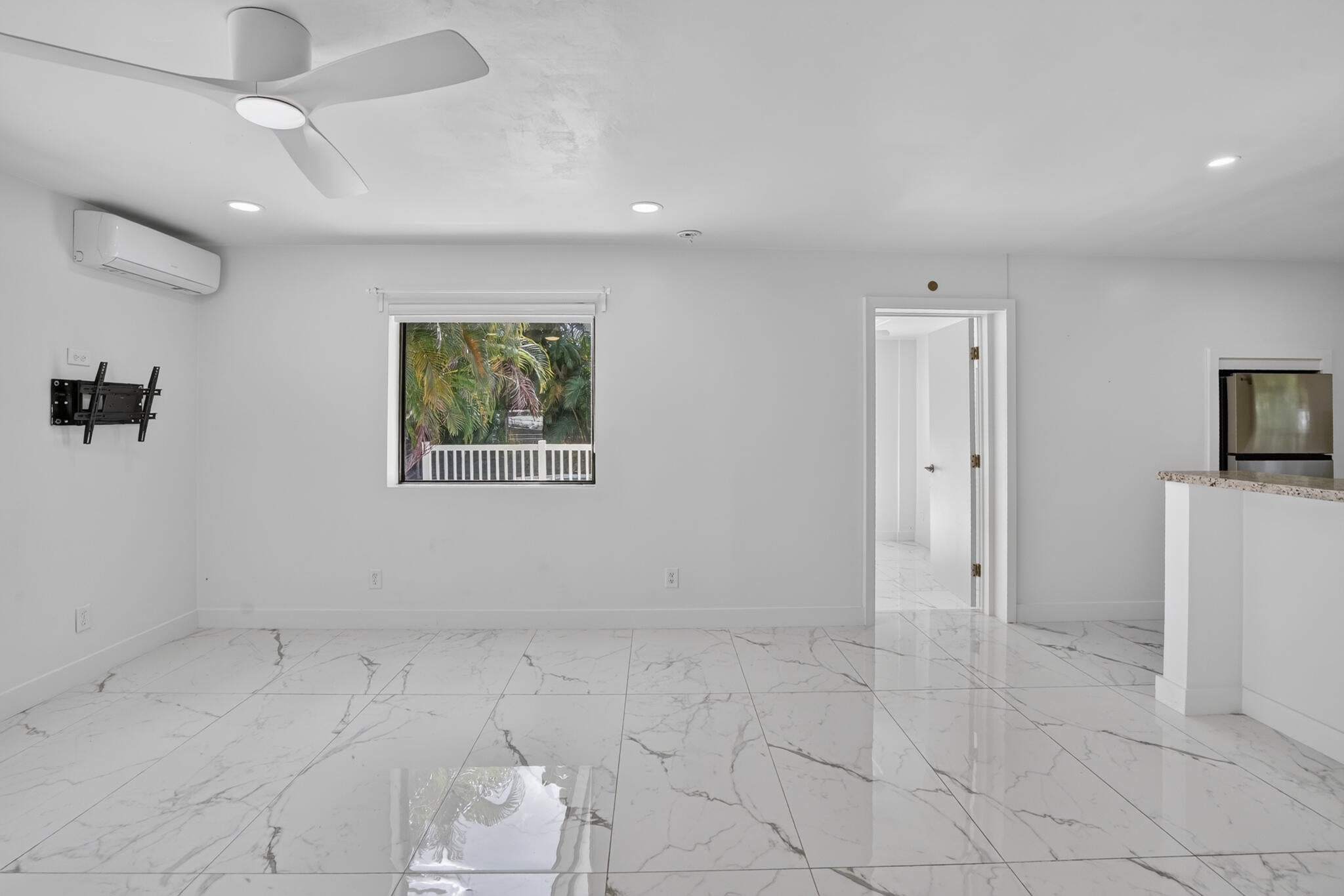 26 NE 3rd Street Apt. 2