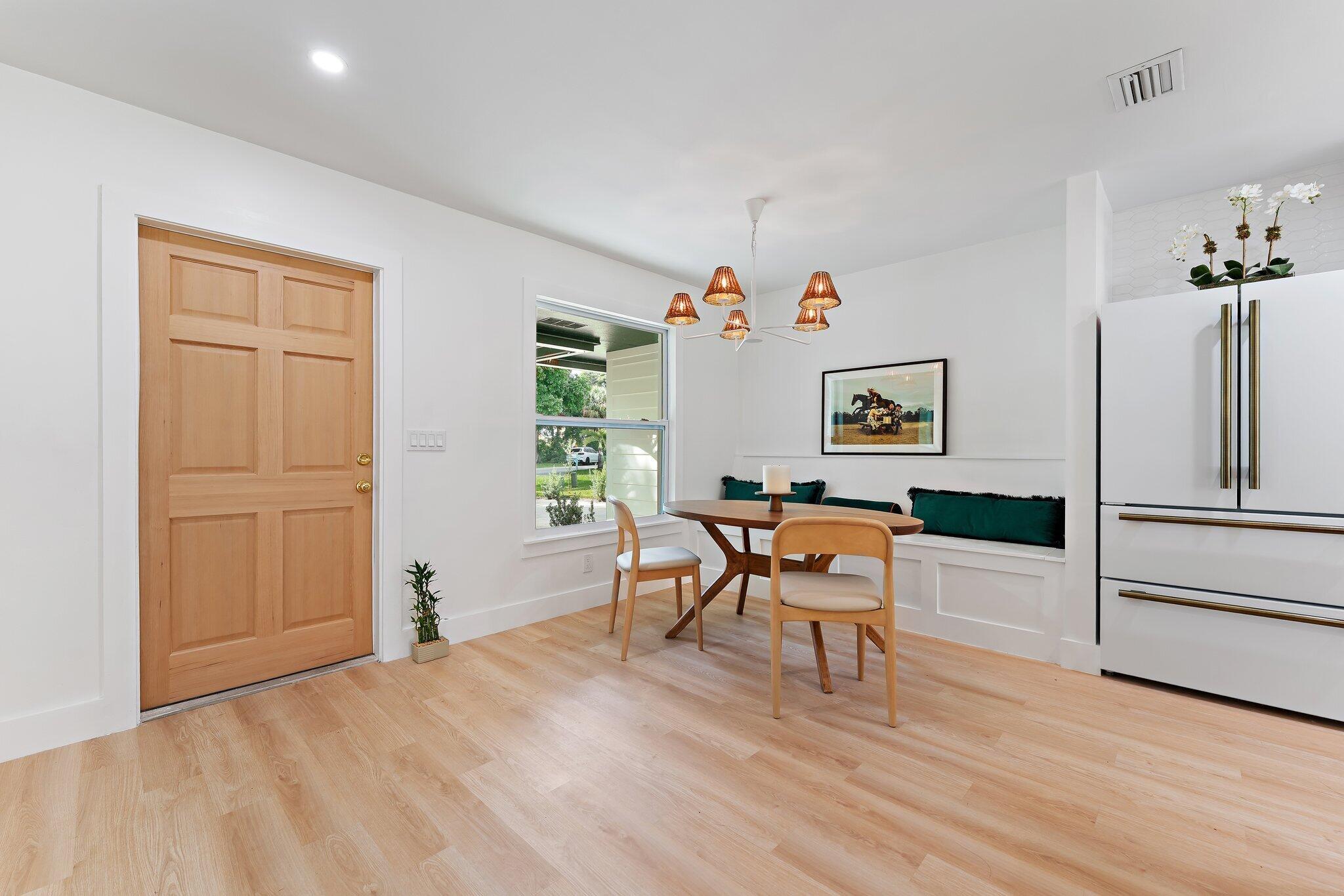 MONET WOODS - Residential