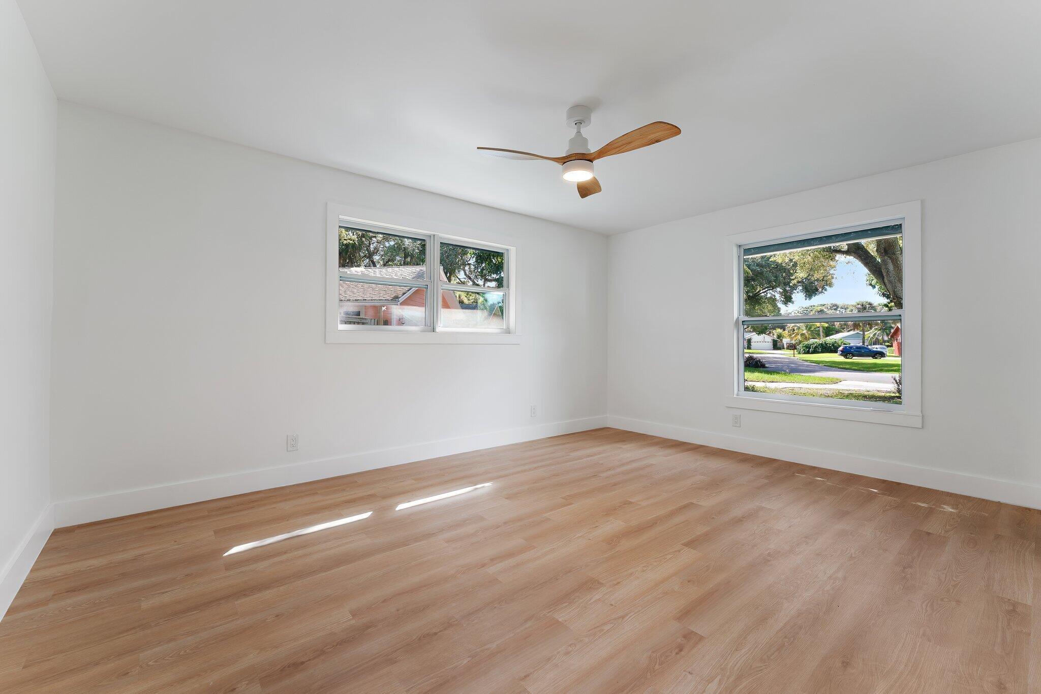 MONET WOODS - Residential