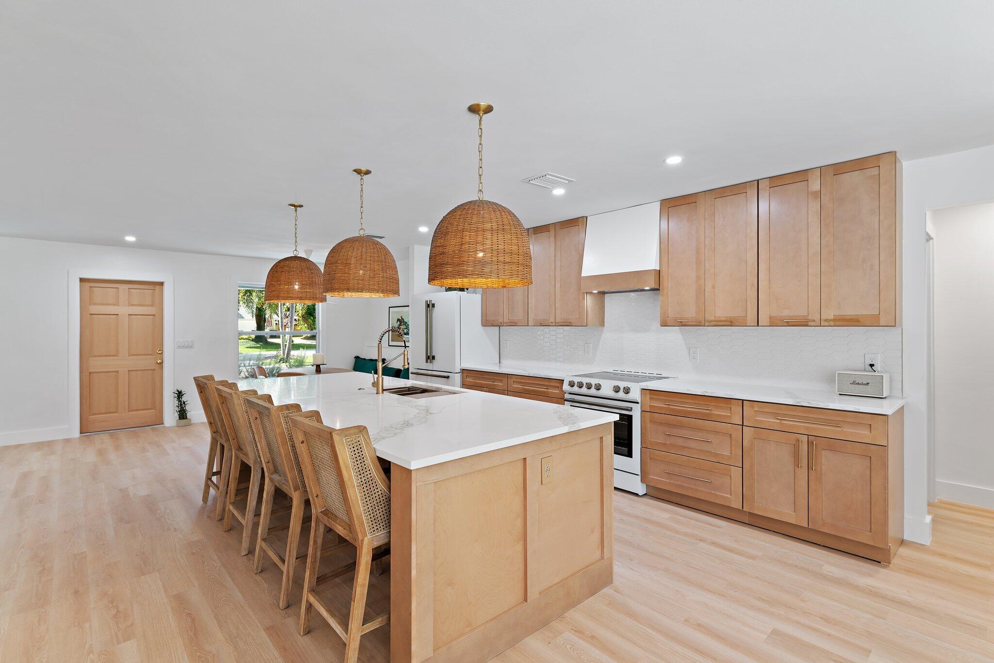 MONET WOODS - Residential