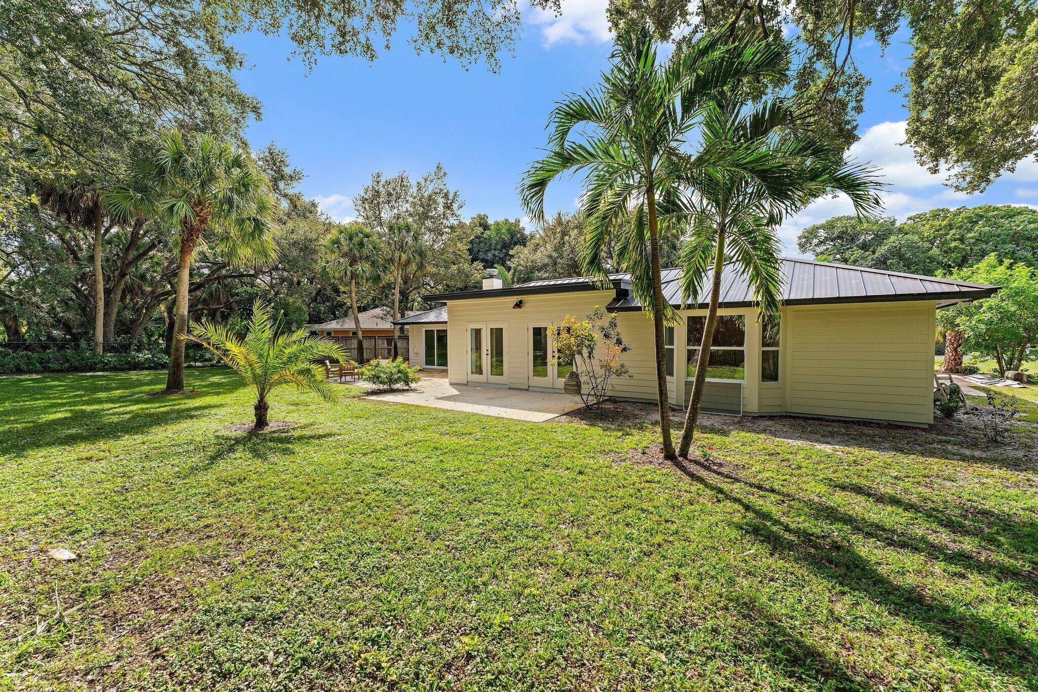 MONET WOODS - Residential