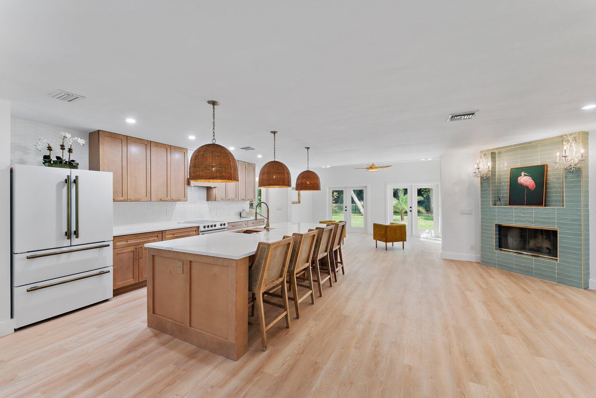 MONET WOODS - Residential