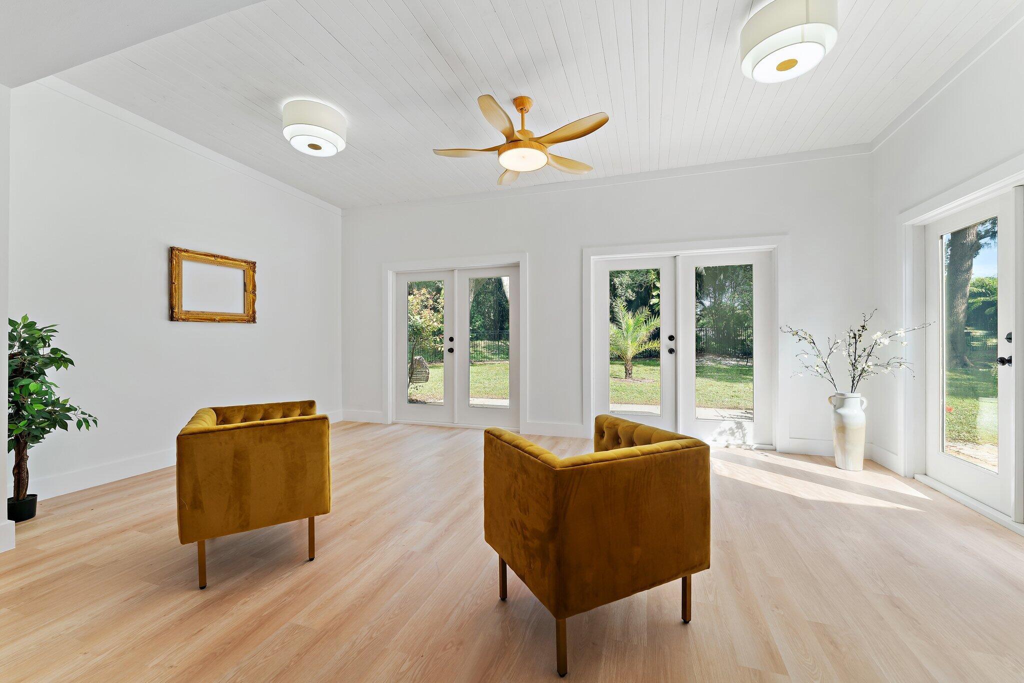 MONET WOODS - Residential