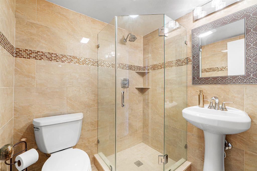 OCEAN HARBOR CONDO - Residential Lease