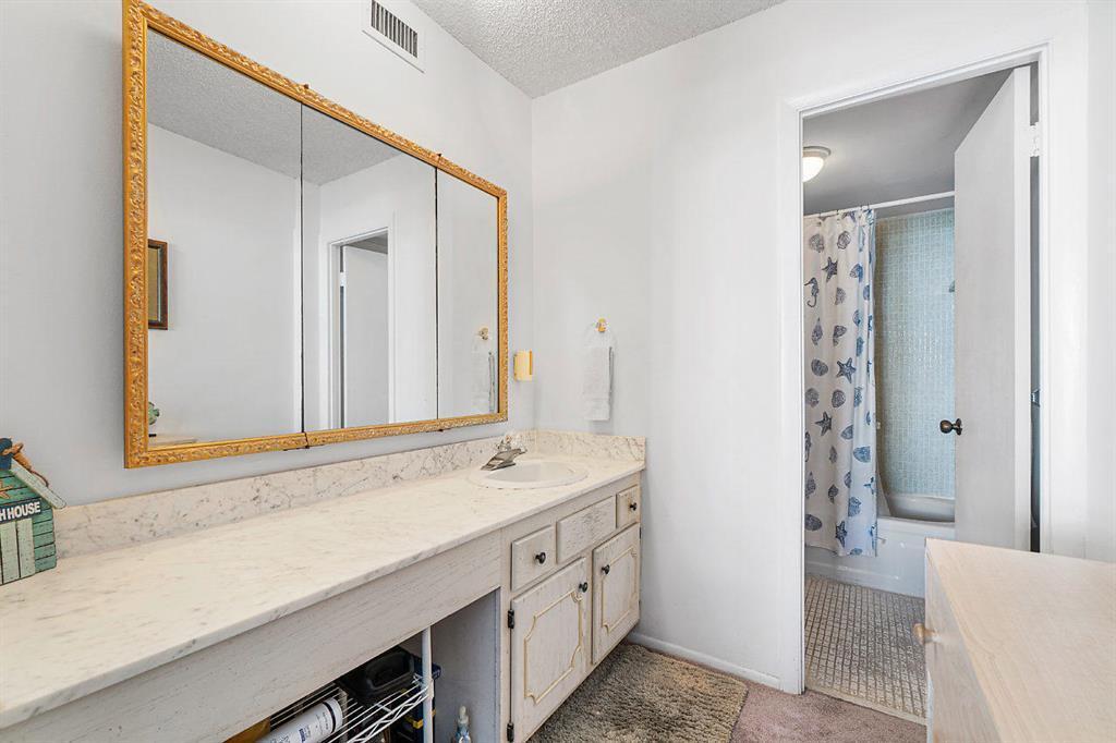 OCEAN HARBOR CONDO - Residential Lease