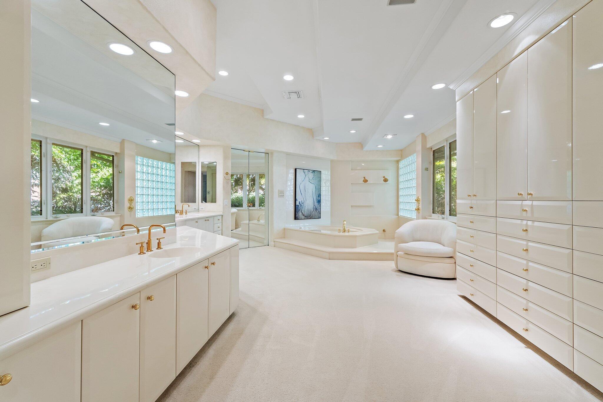 BALLENISLES - Residential