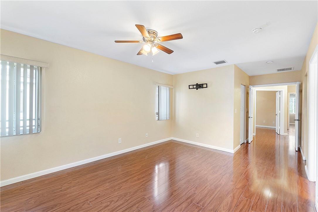 Woodland Lakes 71-18 B - Residential Lease