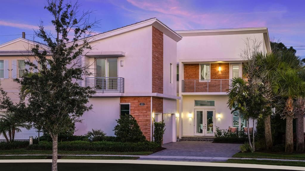 Photo of 13420 Machiavelli Way, Palm Beach Gardens, FL 33418 (MLS # R10752938)