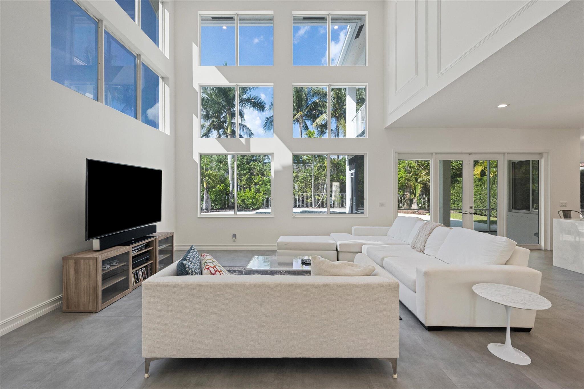 11441 Manatee Bay Lane