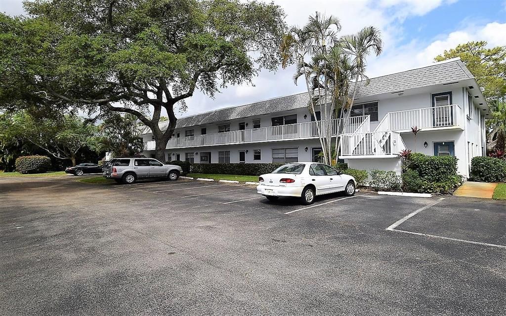 Photo of 2929 SE Ocean Boulevard Blvd #1264, Stuart, FL 34996 (MLS # R10700195)