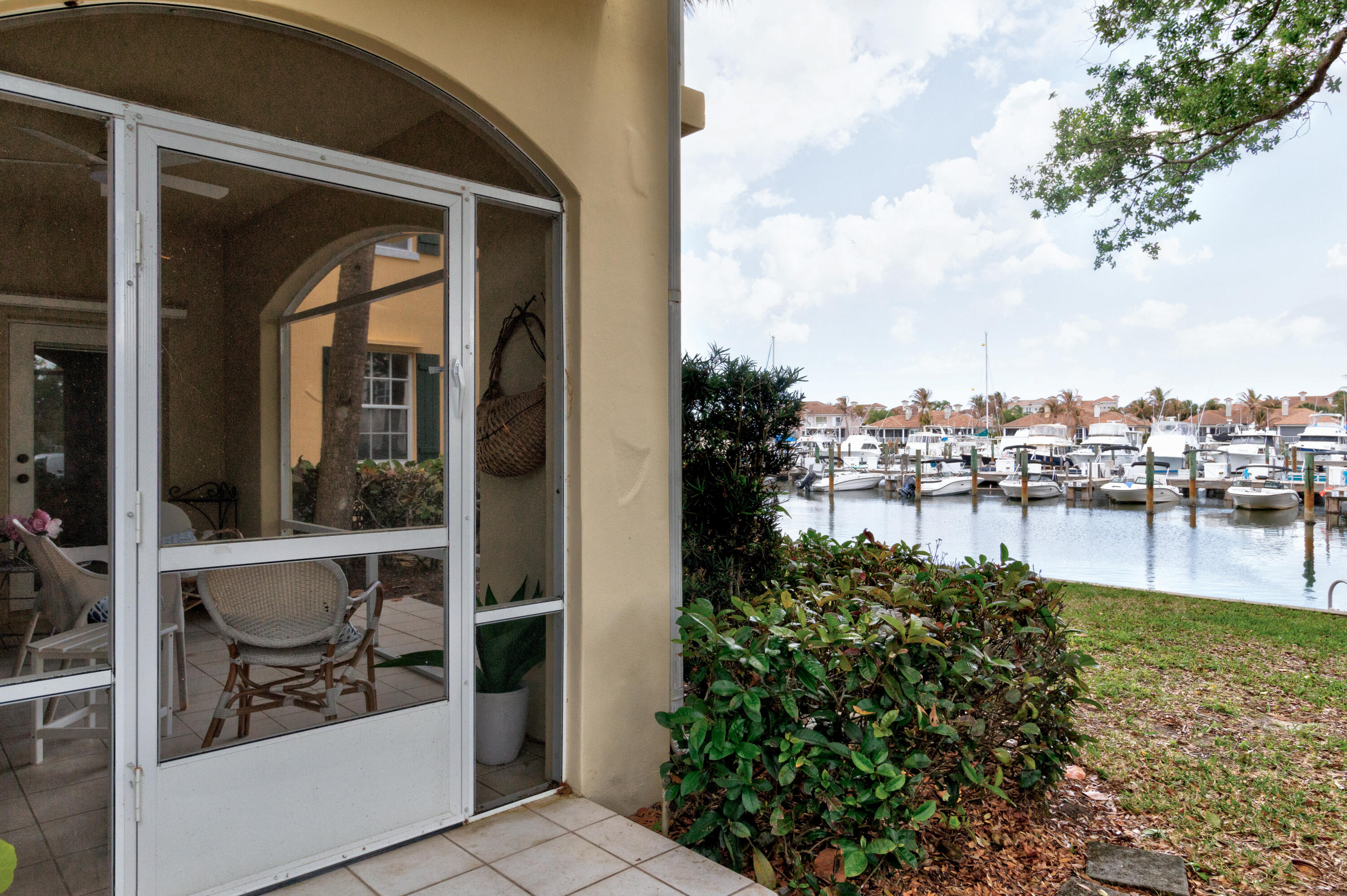 HARBOR VILLAGE PHASE II GRAND HARBOR - Residential