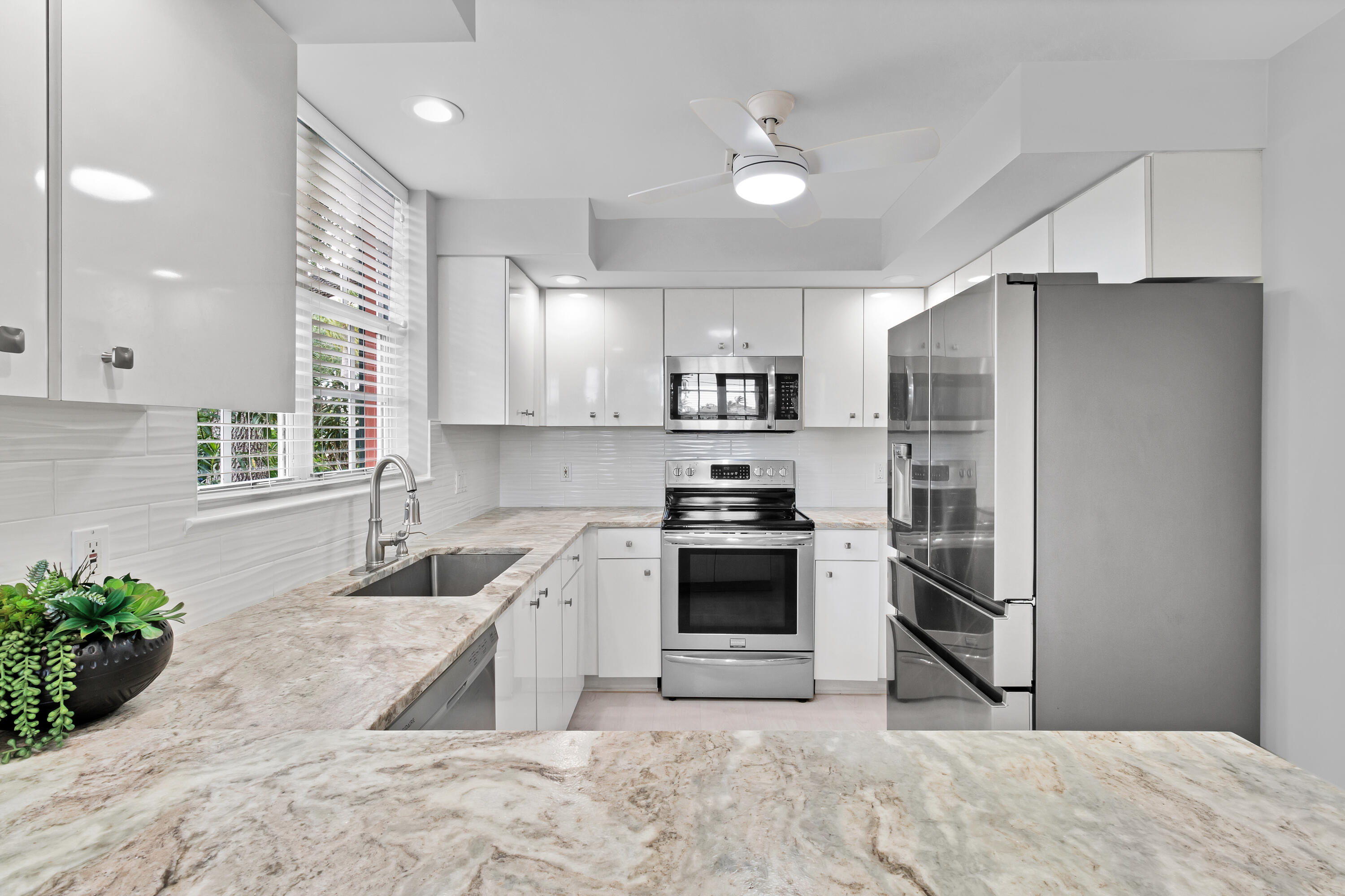 HARBOR VILLAGE PHASE II GRAND HARBOR - Residential