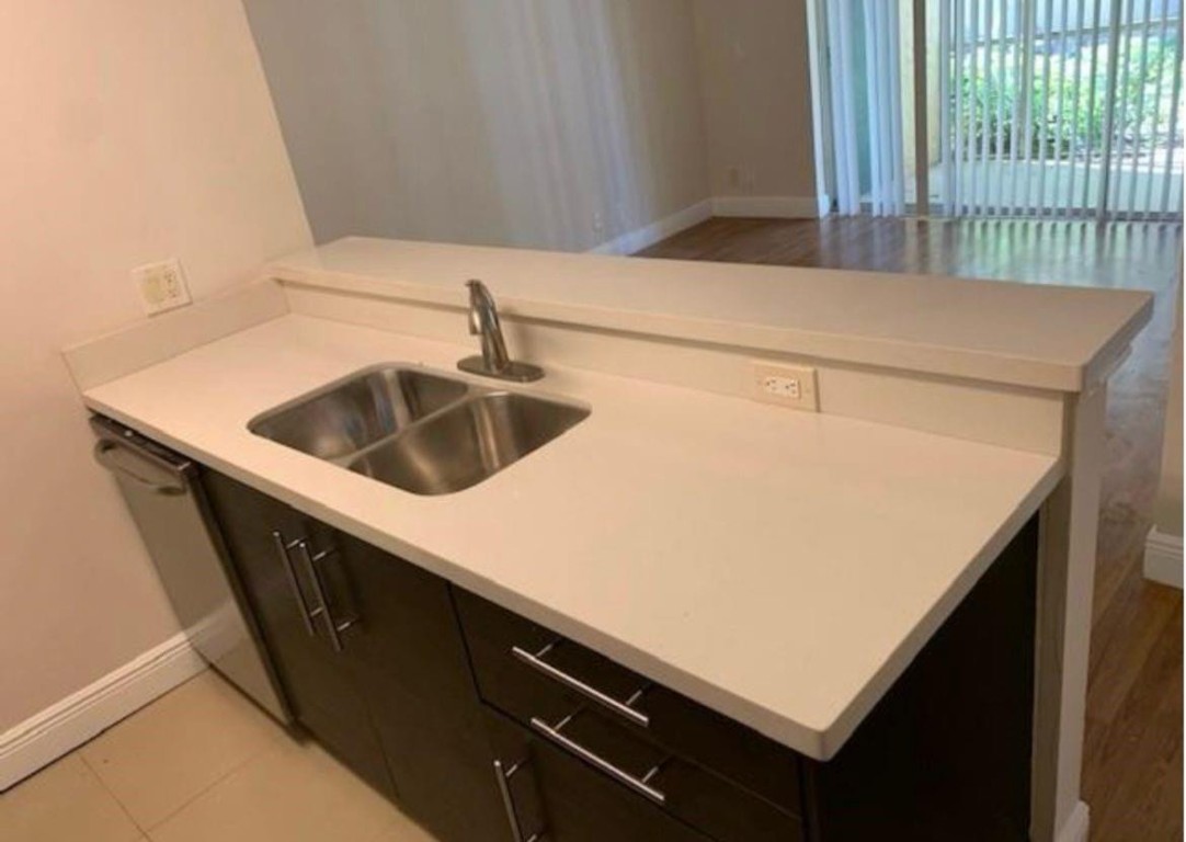 SUN VISTA GARDENS CONDO - Residential