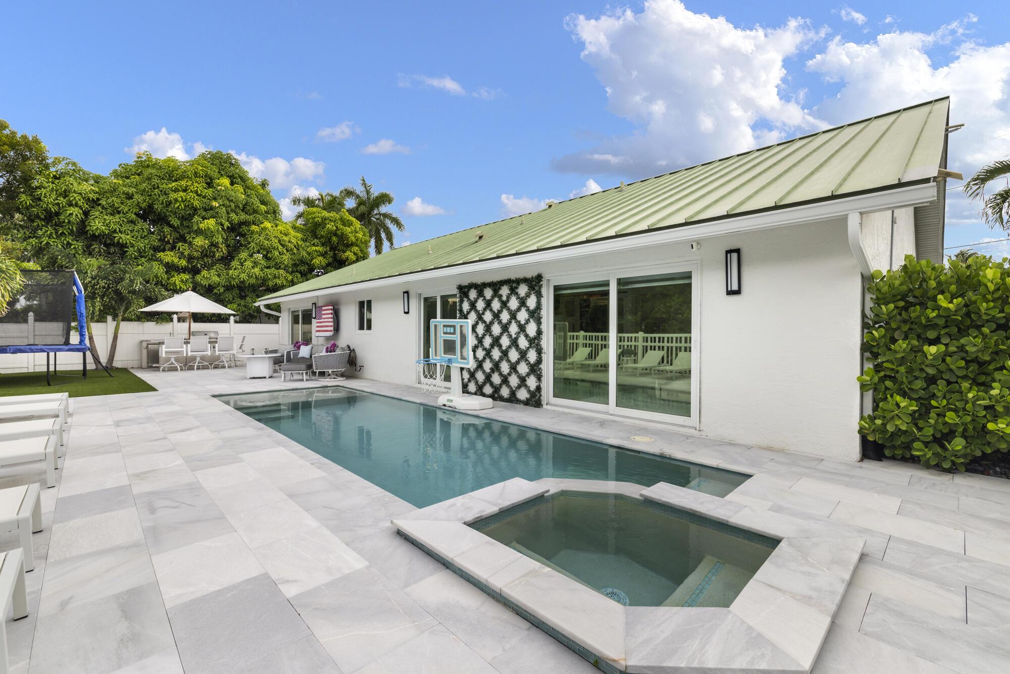 Hidden Valley - Residential Lease