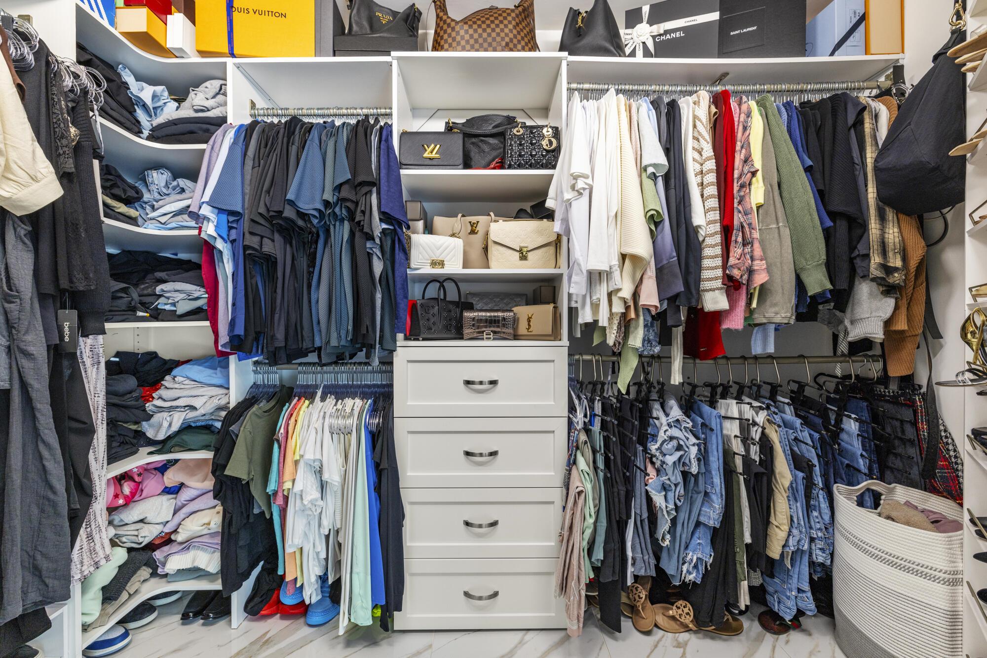 Hidden Valley - Residential Lease