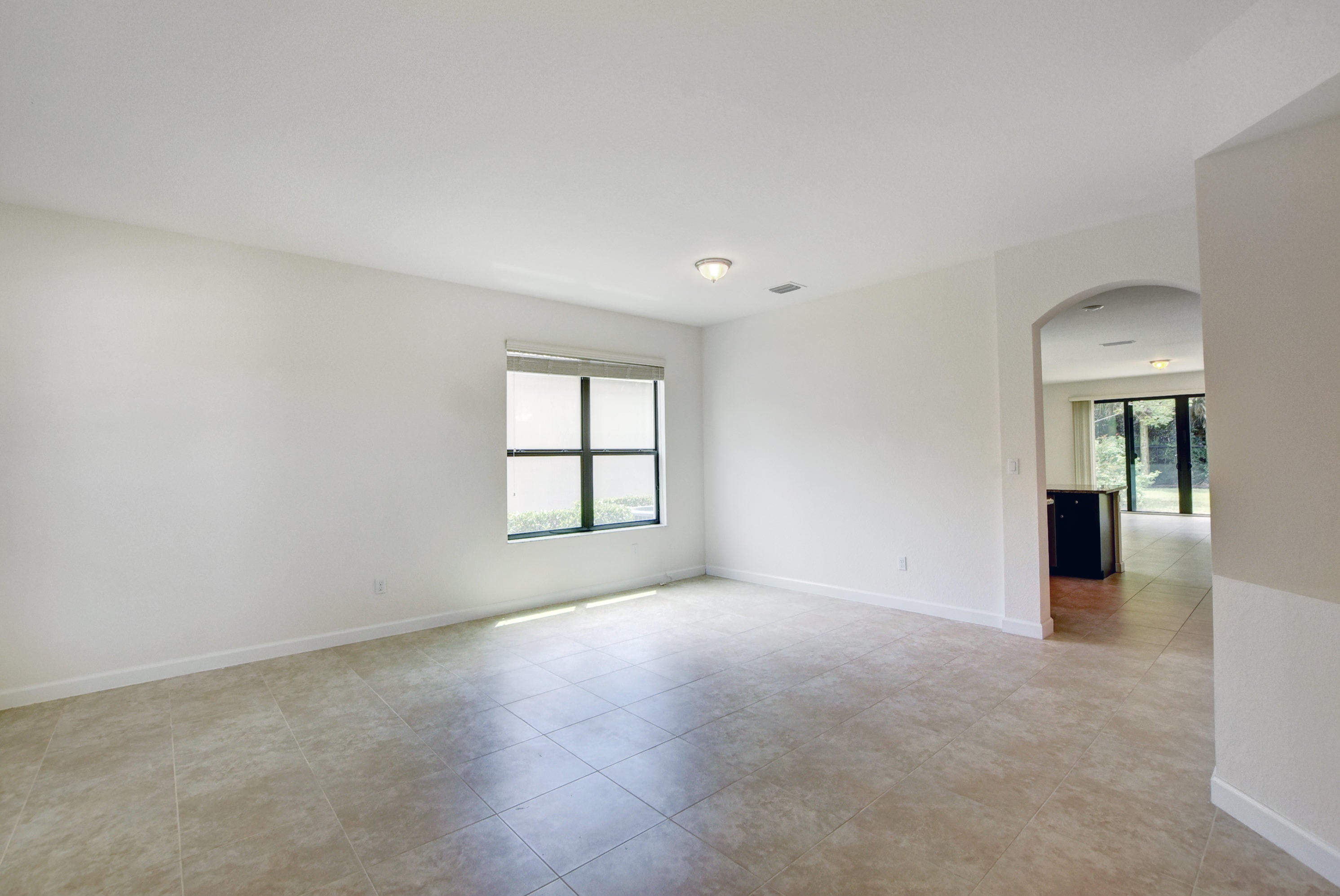 8979 Gulf Run Way