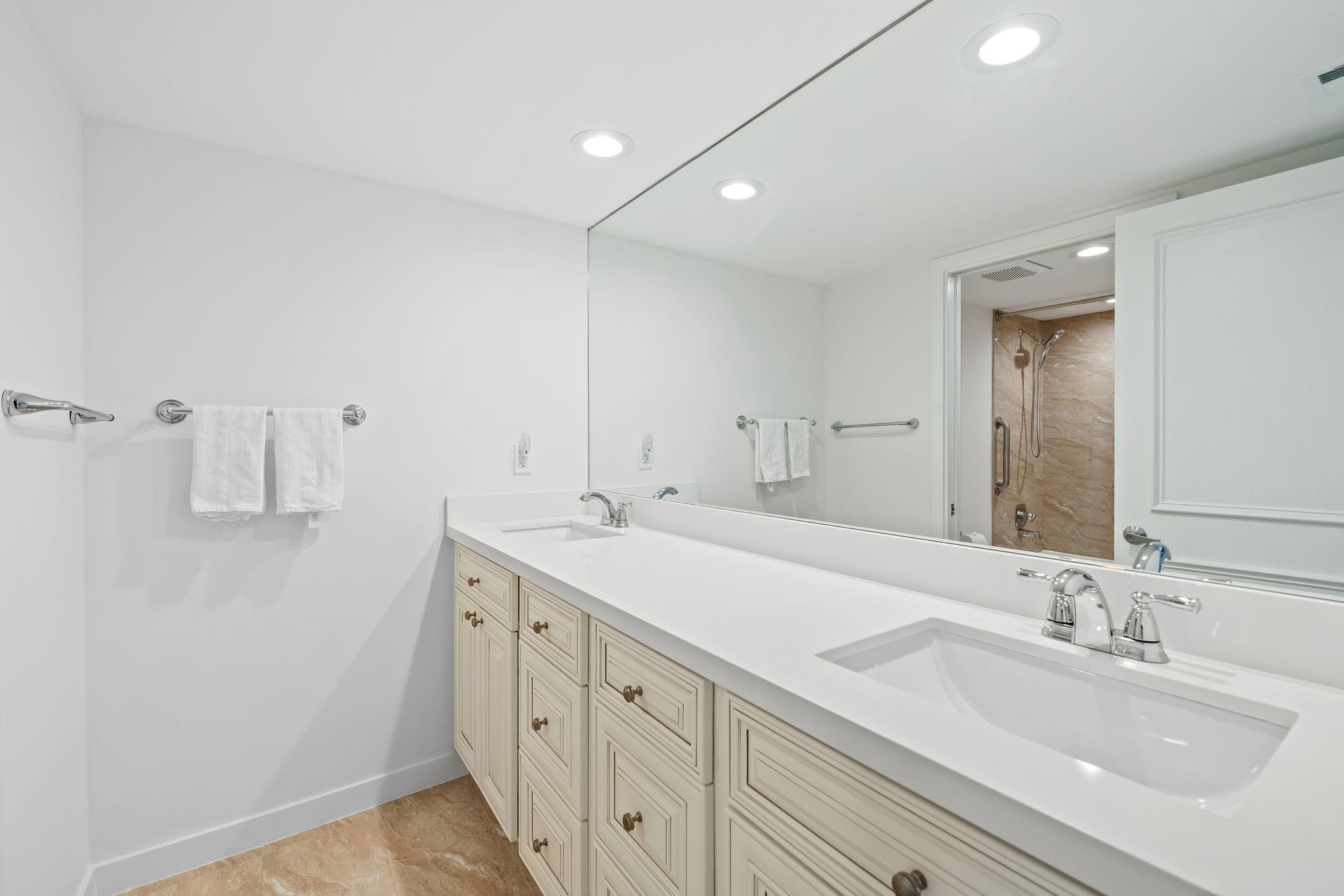 Intracoastal 31 - Residential