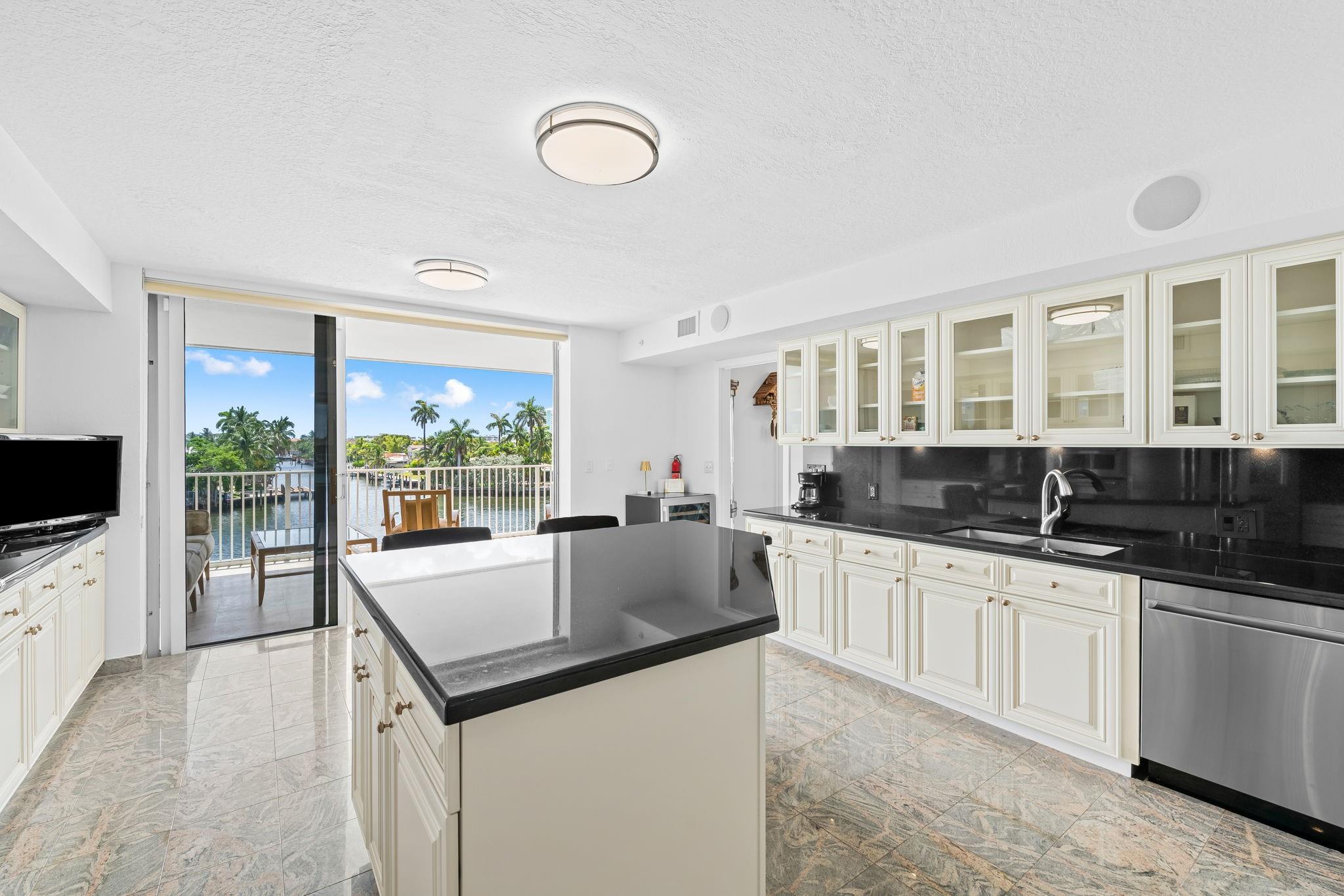 Intracoastal 31 - Residential