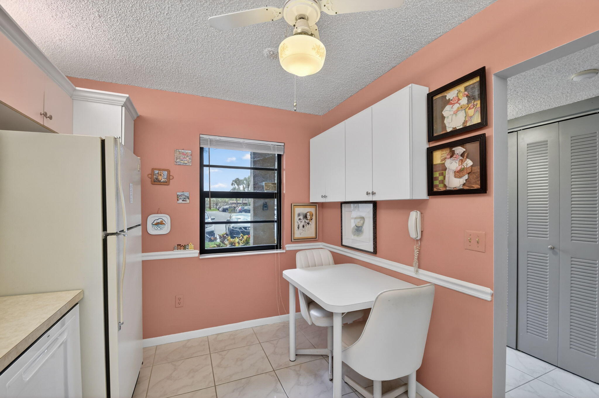 GOLDEN LAKES VILLAGE CONDO R - Residential