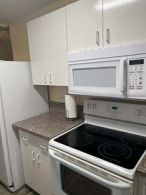 Tiny photo for 5070 SANCTUARY Way #E, West Palm Beach, FL 33417 (MLS # B26054629)