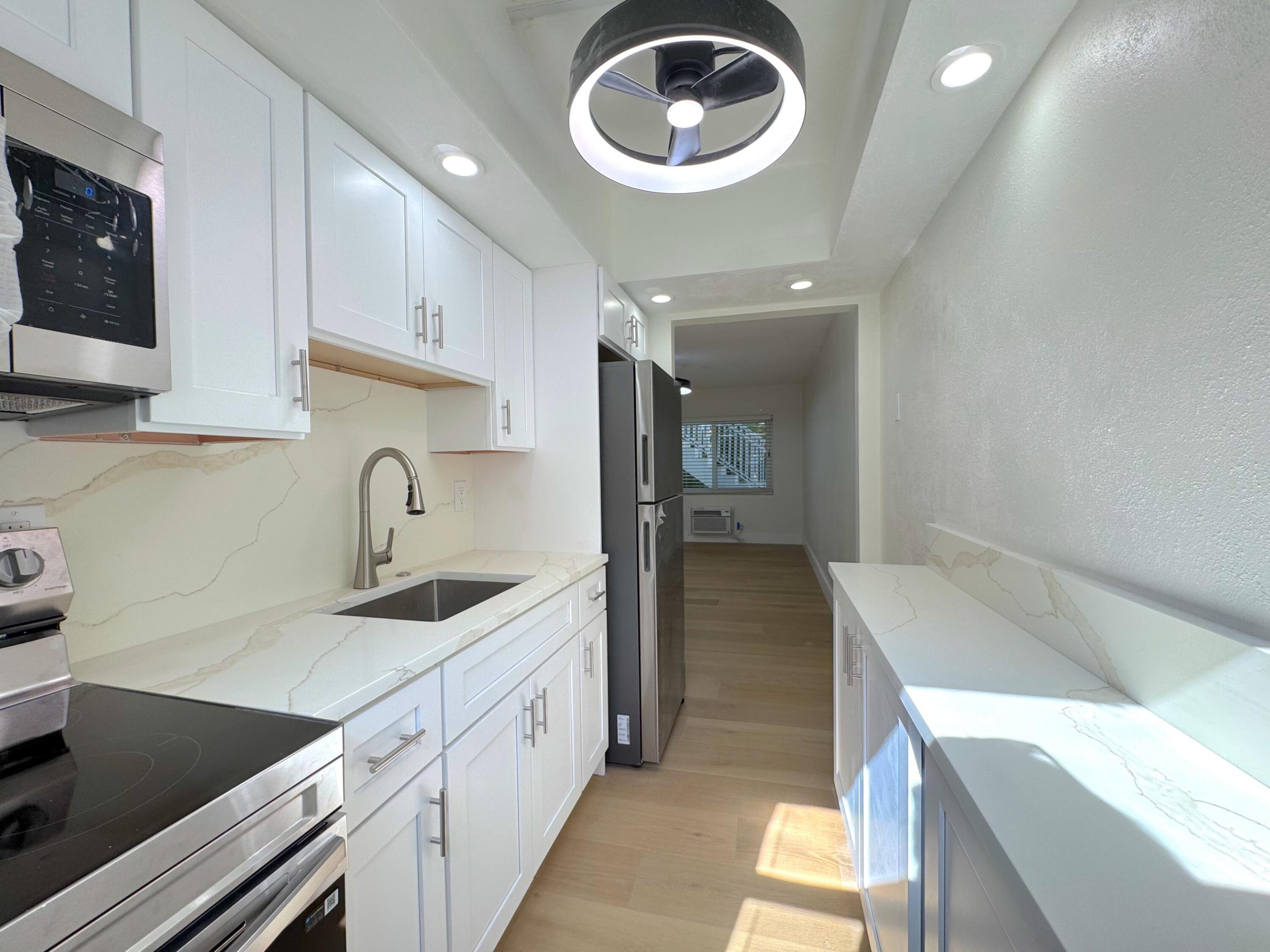 LAUDERDALE BEACH SURF APTS CO-OP - Residential