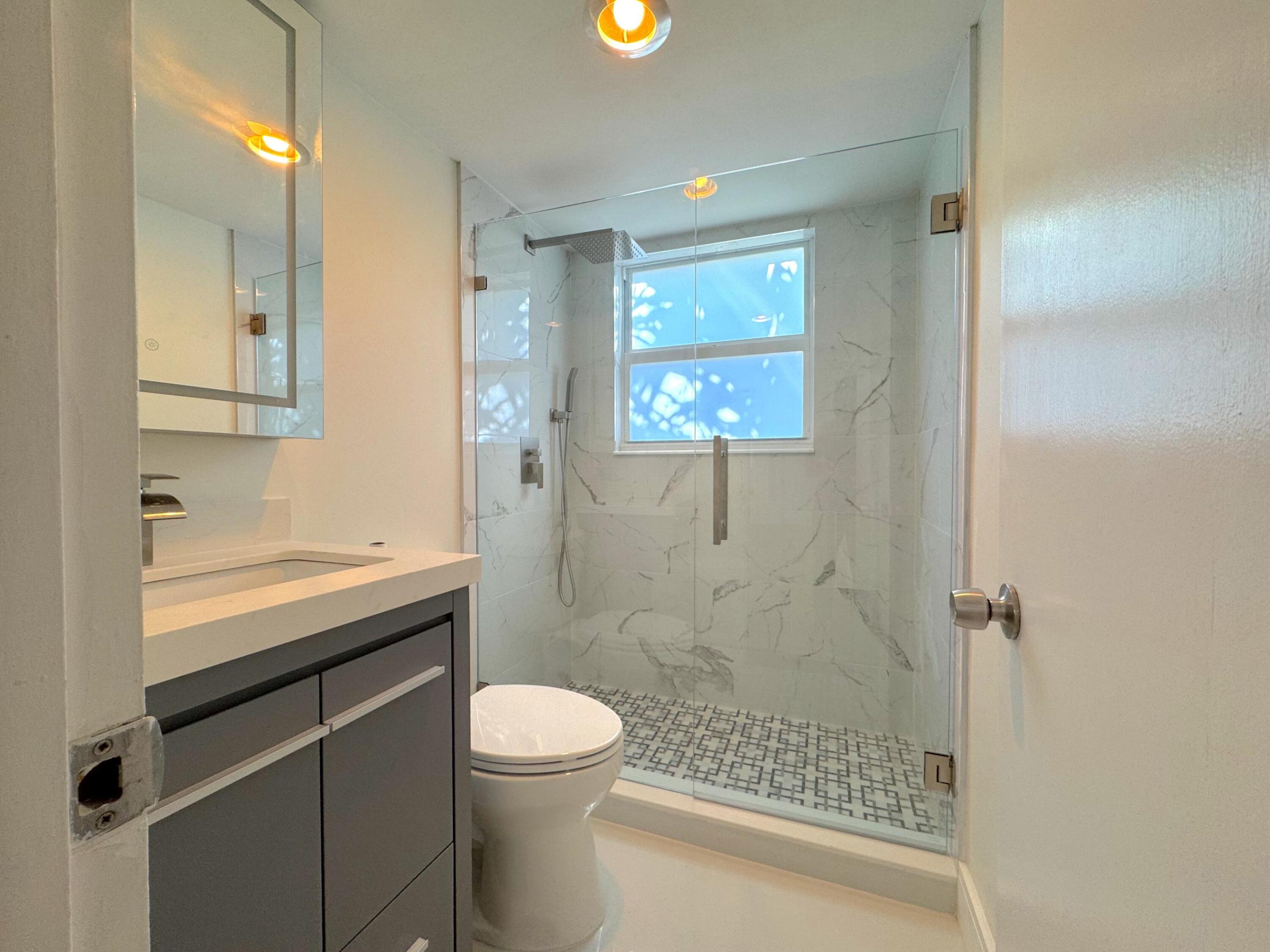 LAUDERDALE BEACH SURF APTS CO-OP - Residential