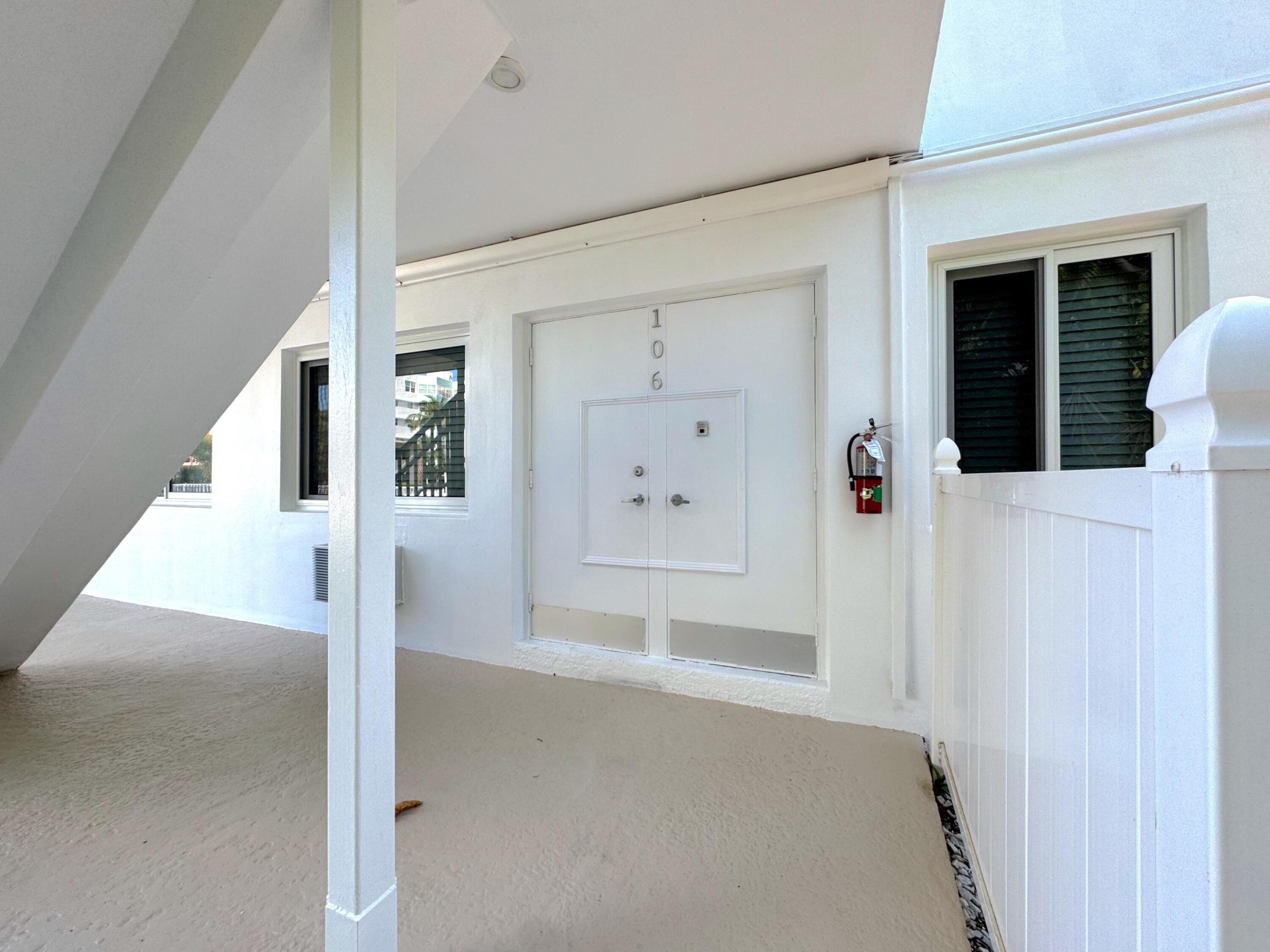 LAUDERDALE BEACH SURF APTS CO-OP - Residential