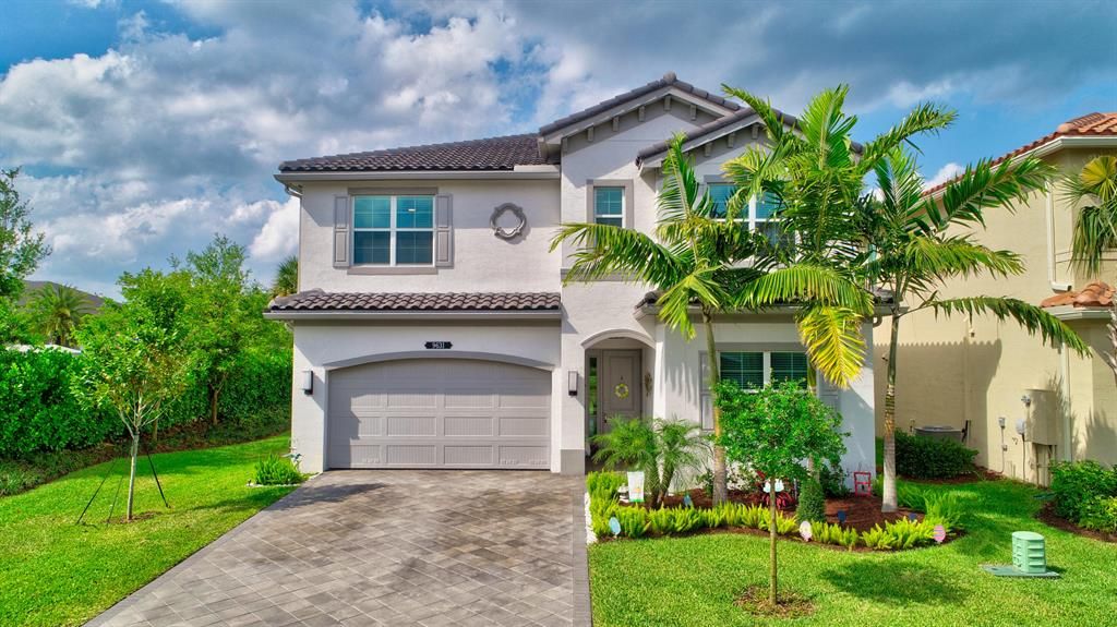 Photo of 9631 Highland Pointe Pass, Delray Beach, FL 33446 (MLS # R10702614)