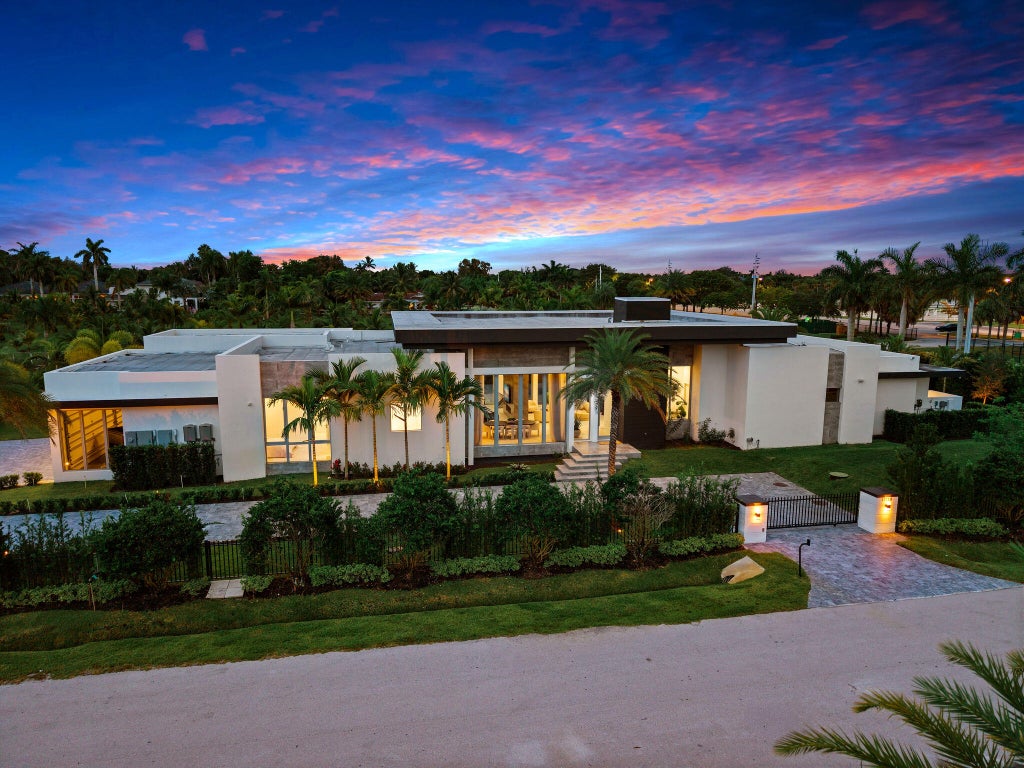 Photo of 11780 NW 15TH Street, Plantation, FL 33323 (MLS # B26071824)