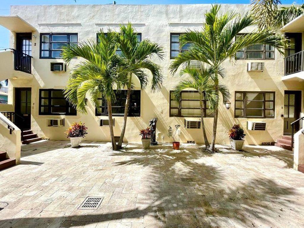 Photo of 233 Royal Poinciana Way #6, Palm Beach, FL 33480 (MLS # R10861490)