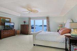 S/D OF 10-44-43, GOV LTS - Residential