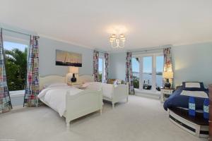 S/D OF 10-44-43, GOV LTS - Residential