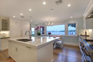 S/D OF 10-44-43, GOV LTS - Residential