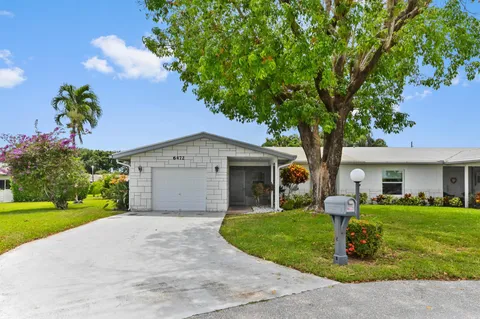 6472 Overland Drive, Delray Beach, FL MLS: R11075113
