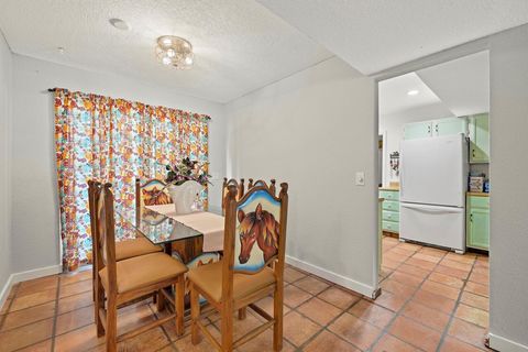 Single Family Residence in West Palm Beach FL 4389 121st Terrace Ter 5.jpg