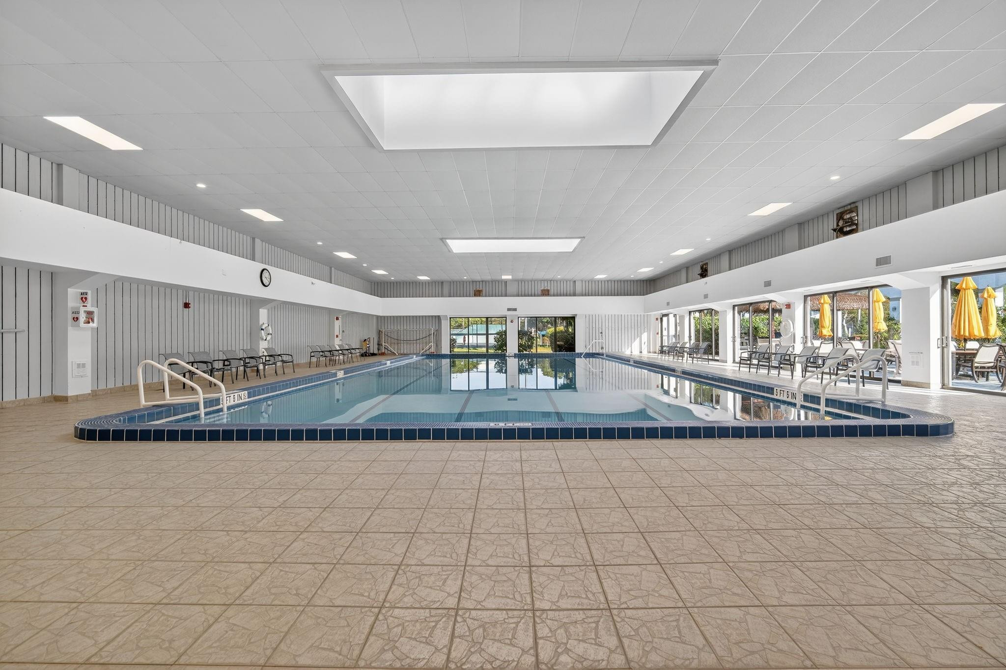 HUNTINGTON LAKES - Residential