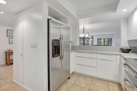 Tiny photo for 141 SW 96th Terrace #302, Plantation, FL 33324 (MLS # B26022922)