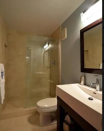 FOUNTAINS OF JACARANDA CONDO II - Residential