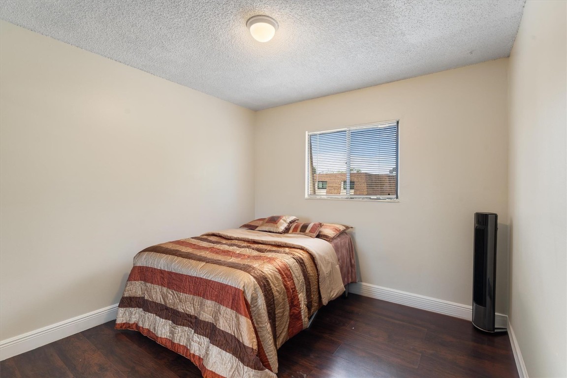 Le Clos - Residential