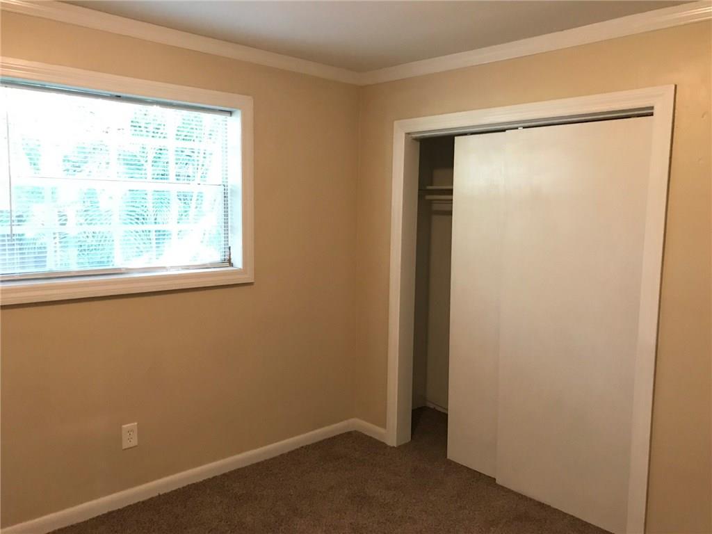 HOLLYWOOD HILLS - Residential Lease