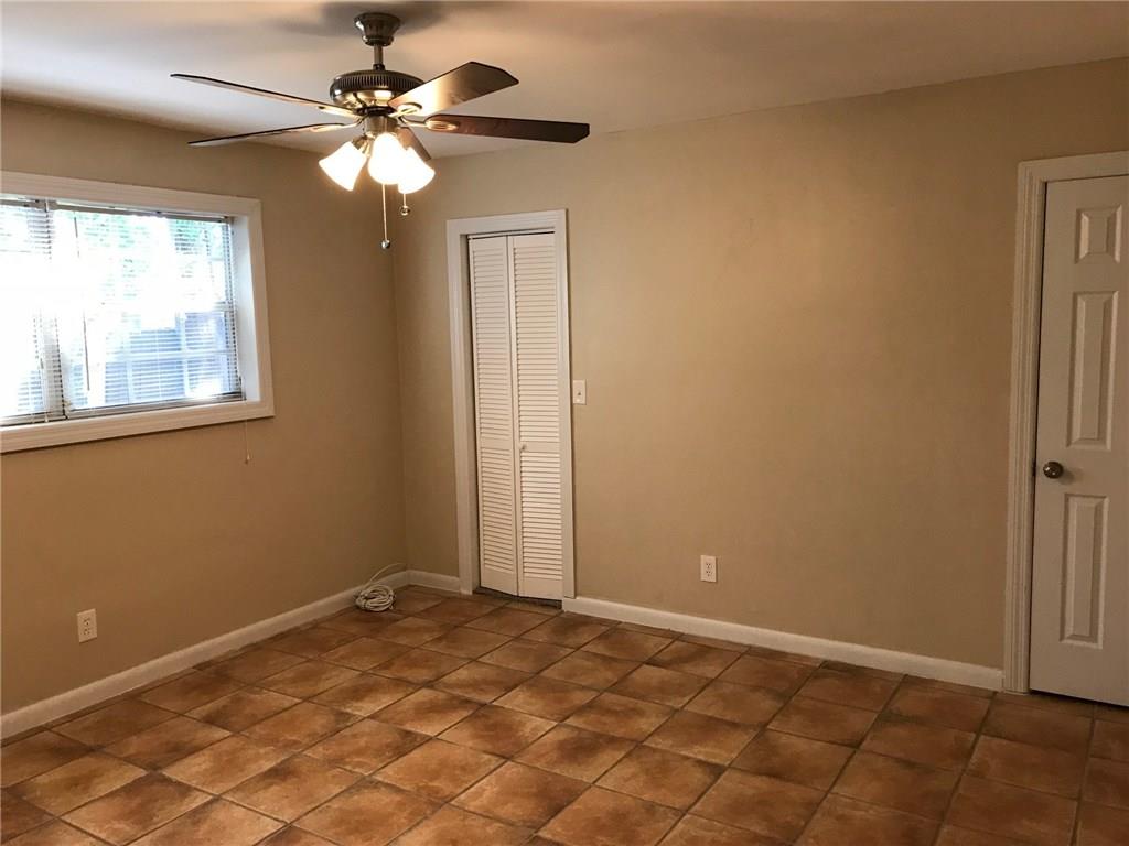 HOLLYWOOD HILLS - Residential Lease