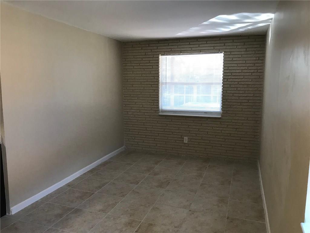 HOLLYWOOD HILLS - Residential Lease