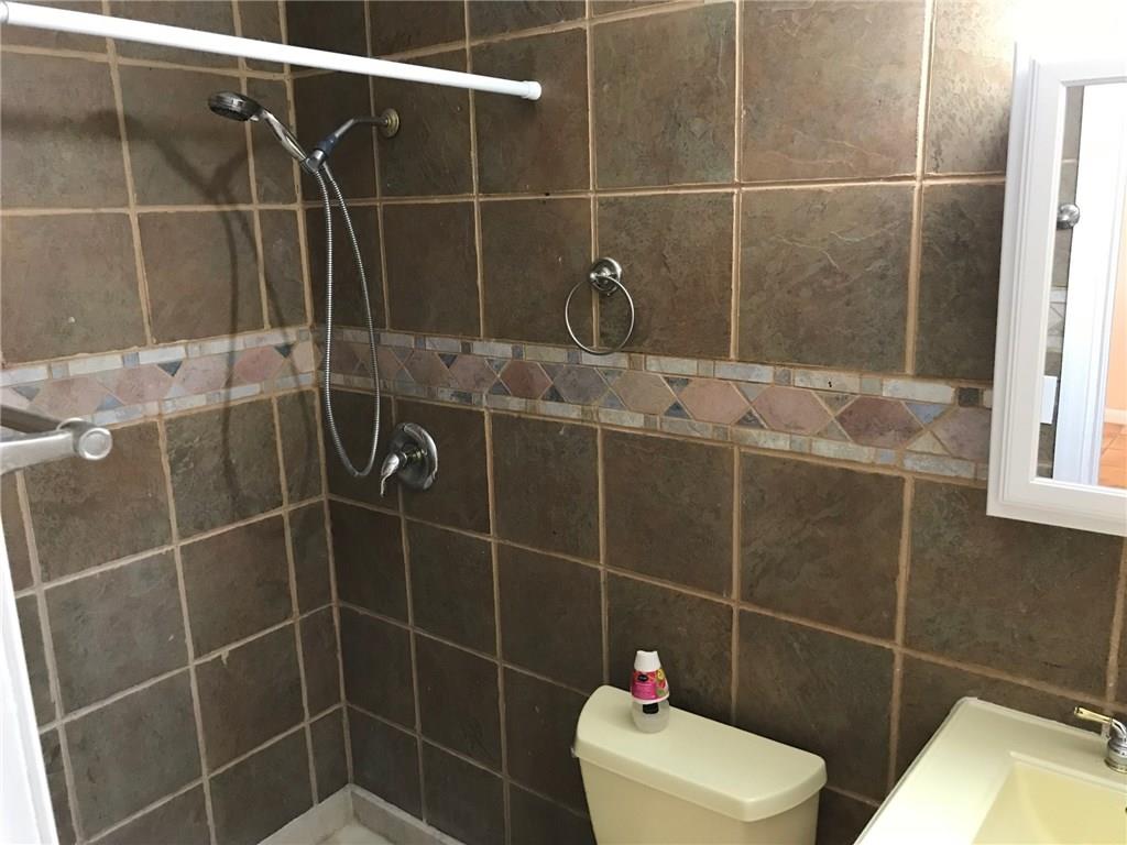 HOLLYWOOD HILLS - Residential Lease