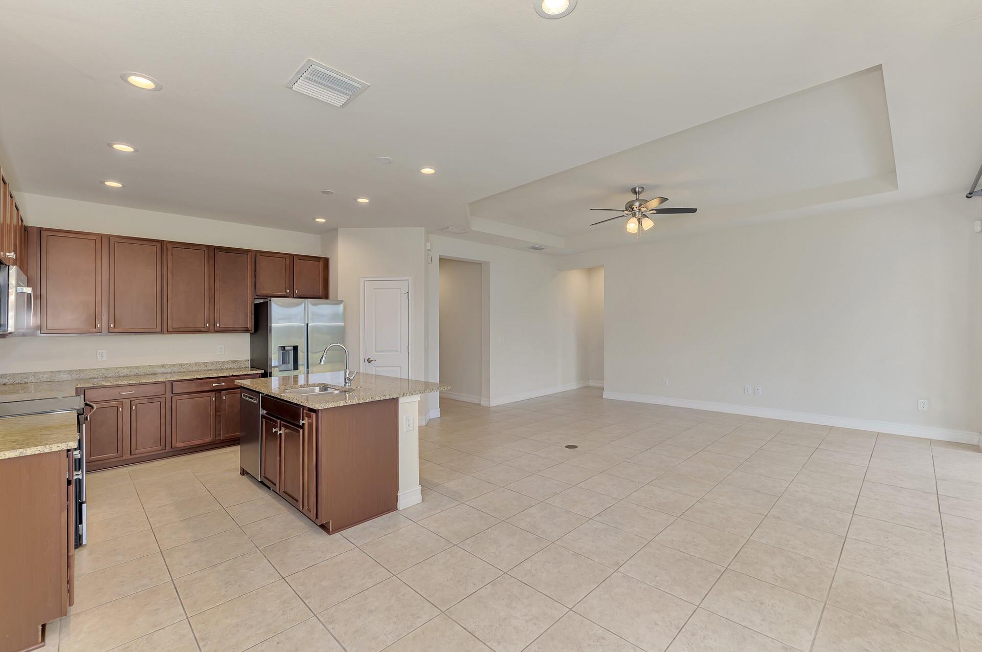 3200 - PALMS AT CASEY KEY - Residential Lease