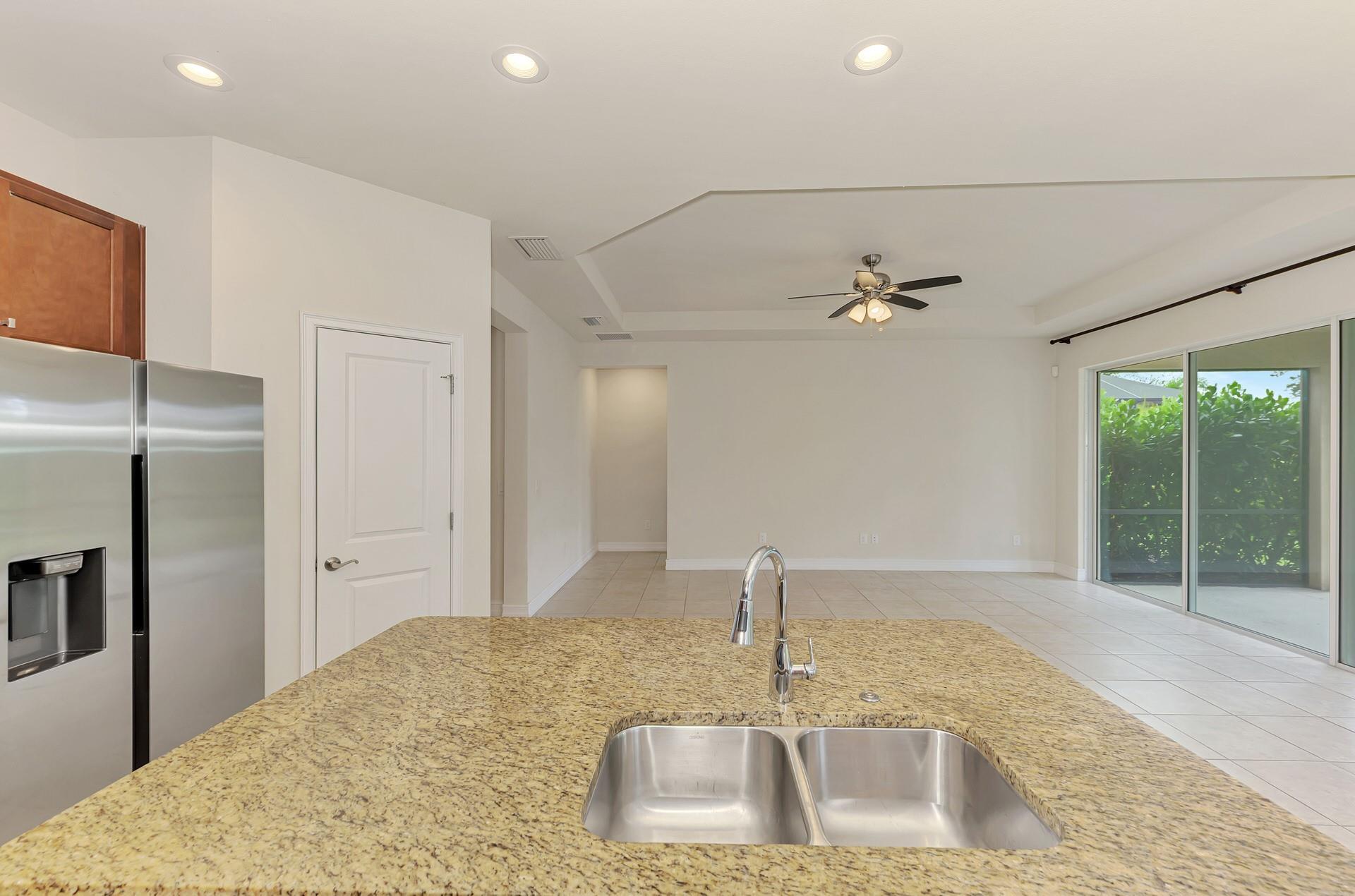 3200 - PALMS AT CASEY KEY - Residential Lease