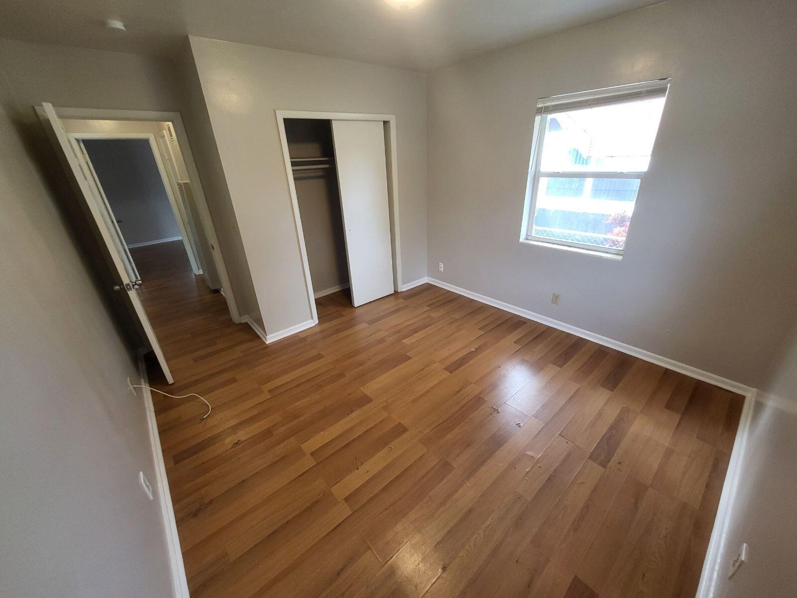 WHITE CAPS - Residential Lease