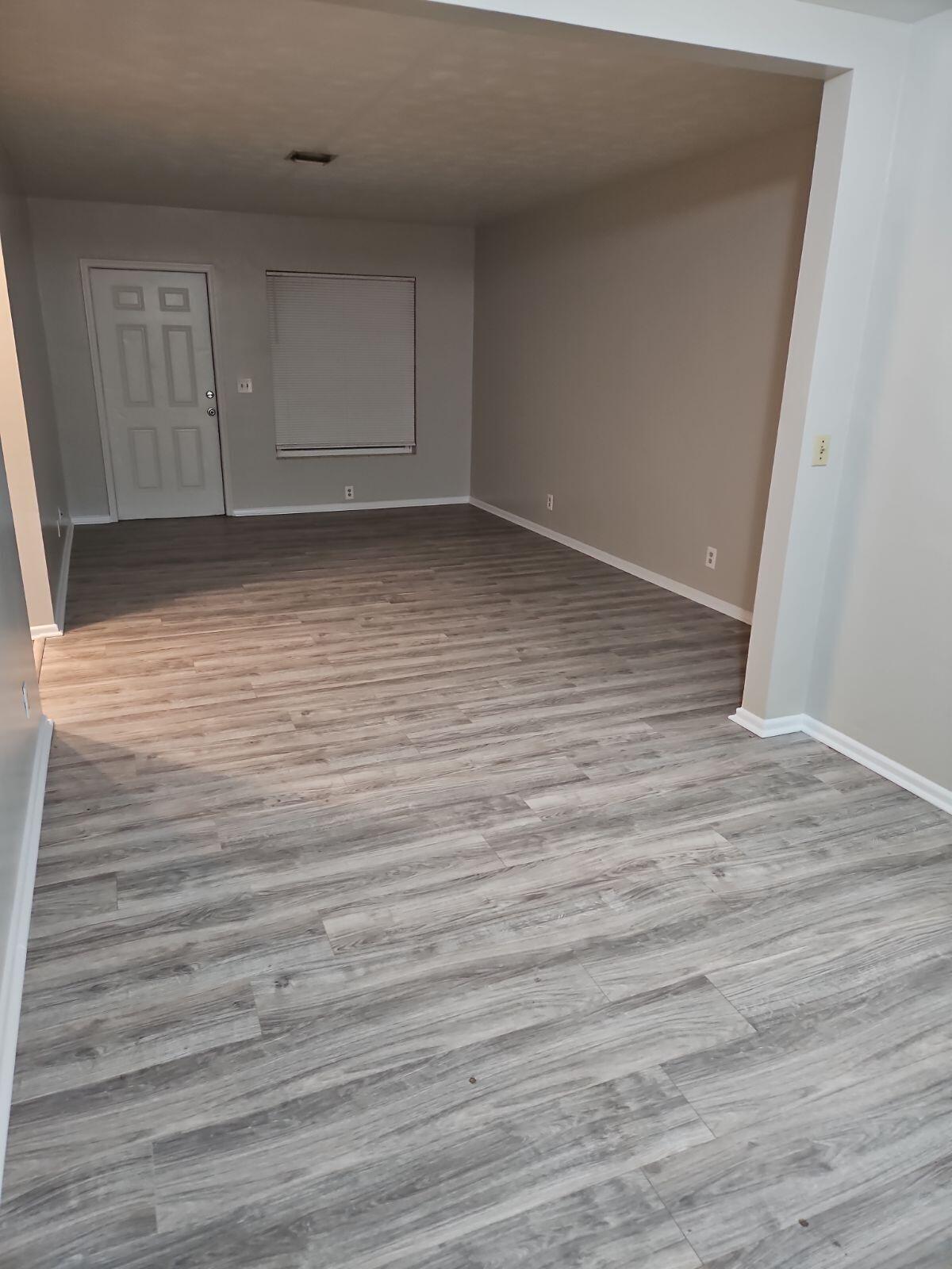 WHITE CAPS - Residential Lease