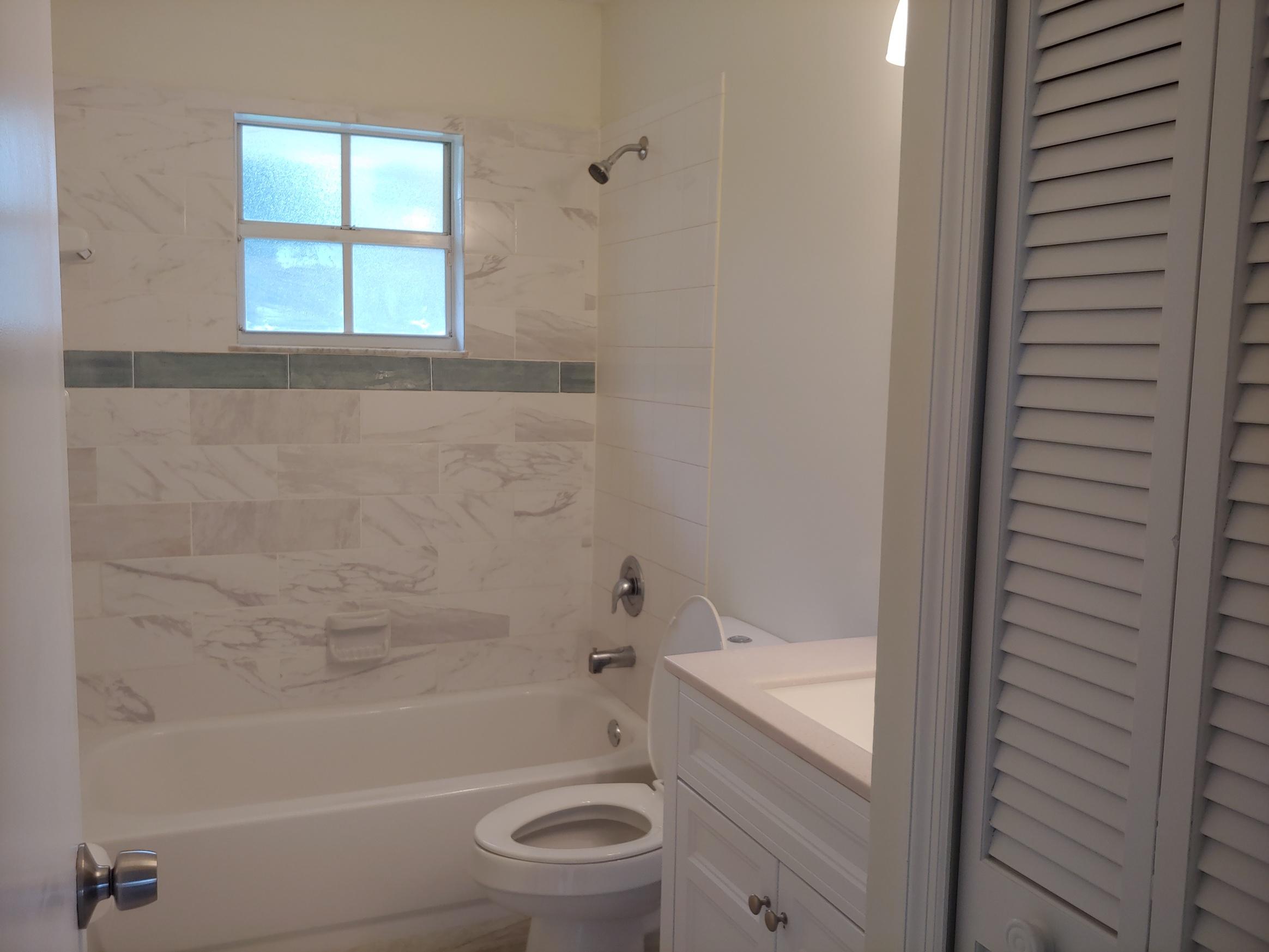 PORT ST LUCIE SECTION 17 - Residential Lease