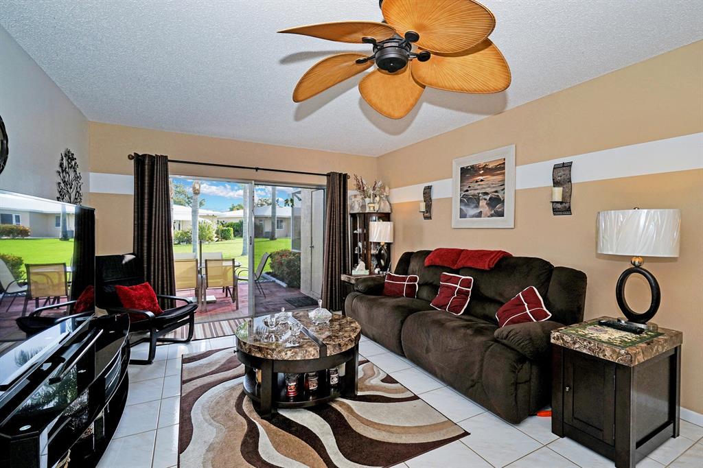 BOCA LAKES CONDO - Residential